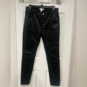 H&M Women's Black coated Skinny Jeans
New Without tag
